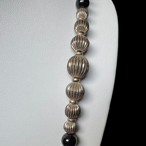 Vintage Sterling Silver Native Pearl Black Onyx Beaded Necklace 34in Chain 925 - Picture 8 of 16